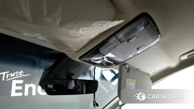 Hyundai Staria 2021 Белый из Кореи, фото 5