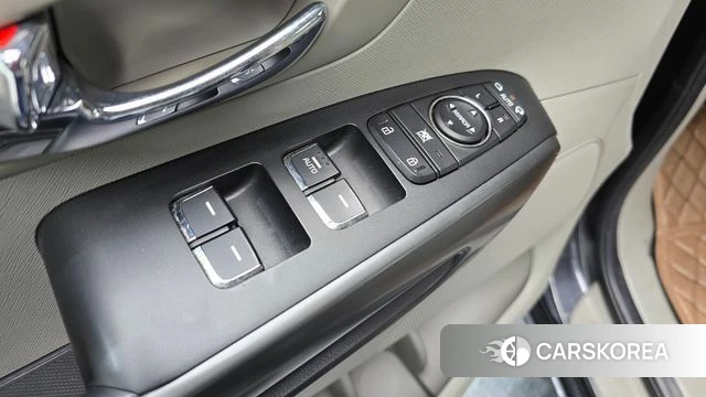 Kia The New Carnival 2020 Серый из Кореи, фото 5