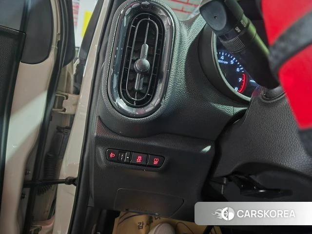 Kia Morning Urban (JA) 2023 Жемчужный цвет из Кореи, фото 5