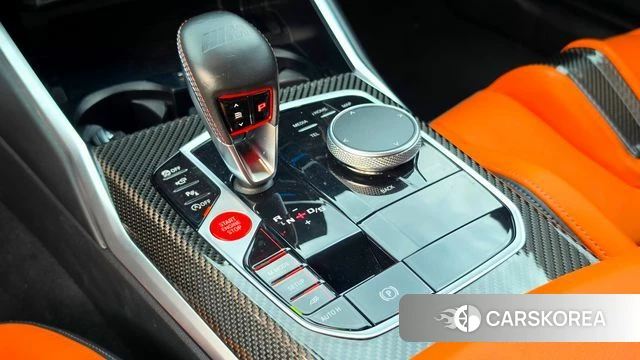 BMW M4 (G82) 2025 Цвет галактики из Кореи, фото 5