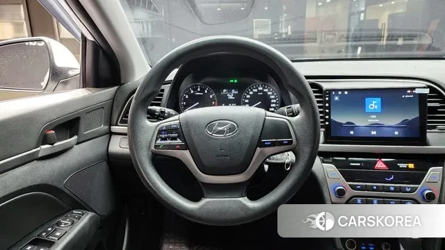 Hyundai Avante AD 2018 Белый из Кореи, фото 5