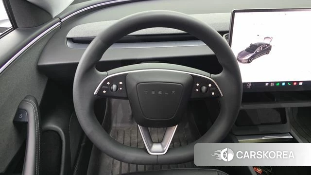 Tesla Model 3 2025 Серый из Кореи, фото 5