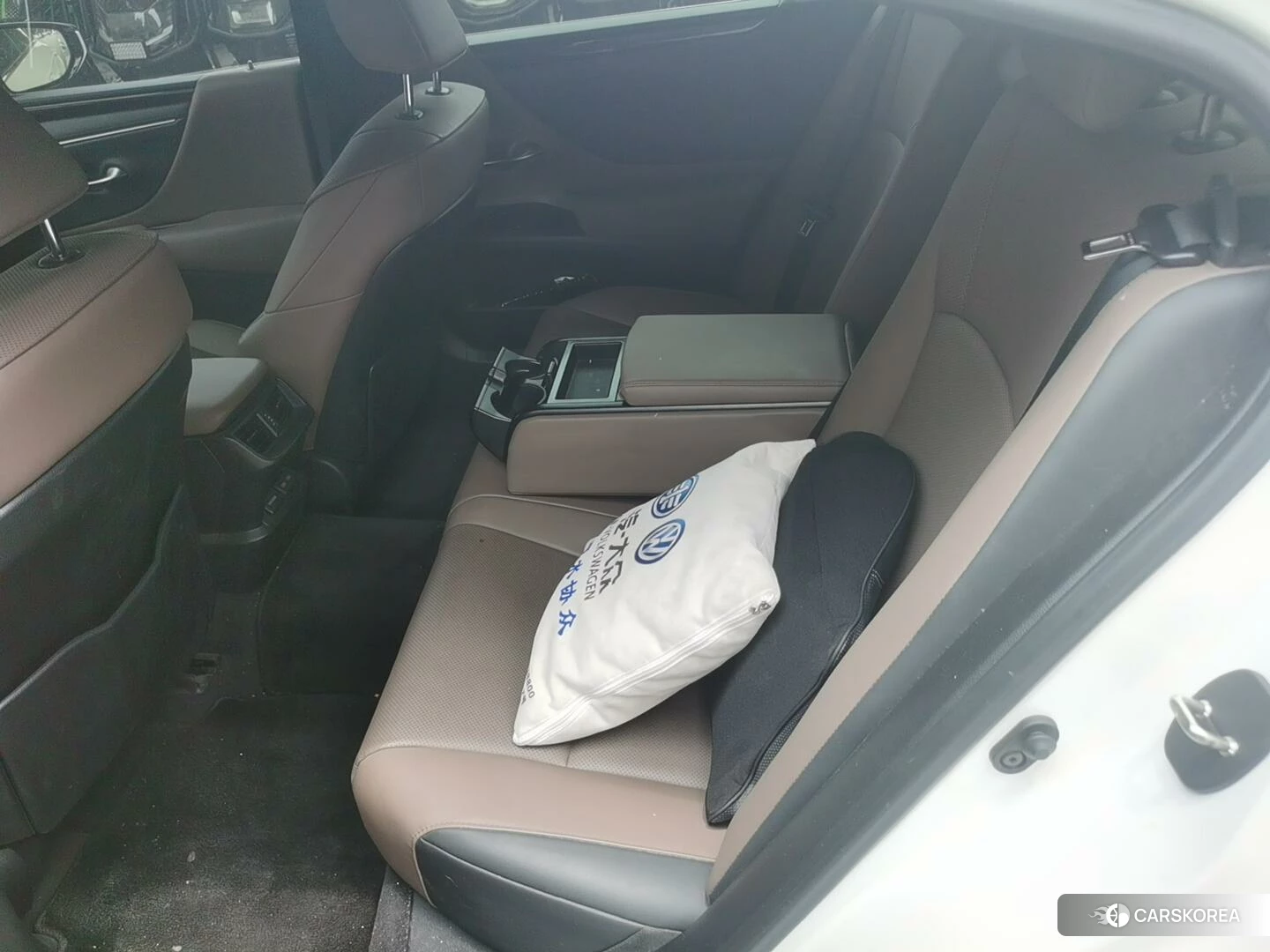 Lexus ES 2021 Белый из Китая, фото 5