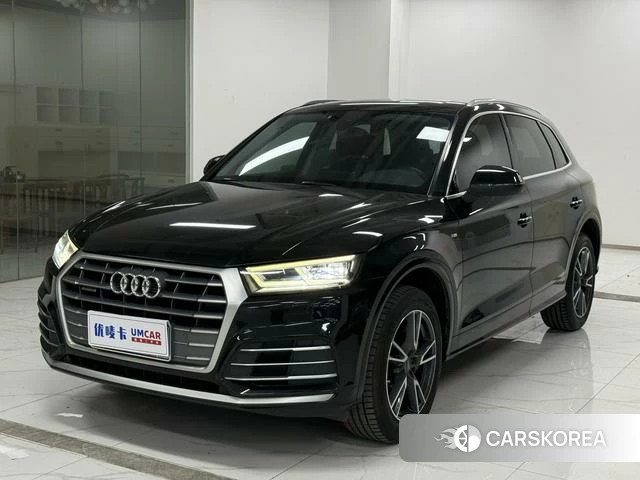 Audi Q5L 2021 Черный из Китая, фото 5