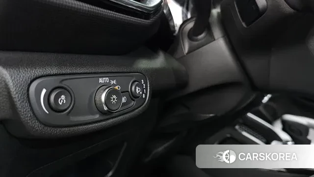 Chevrolet (GM Daewoo) Trailblazer 2020 Белый из Кореи, фото 5