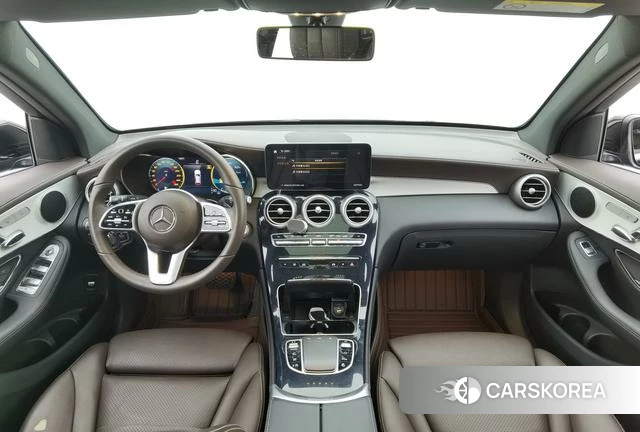 Mercedes-Benz GLC 2021 Черный из Китая, фото 5