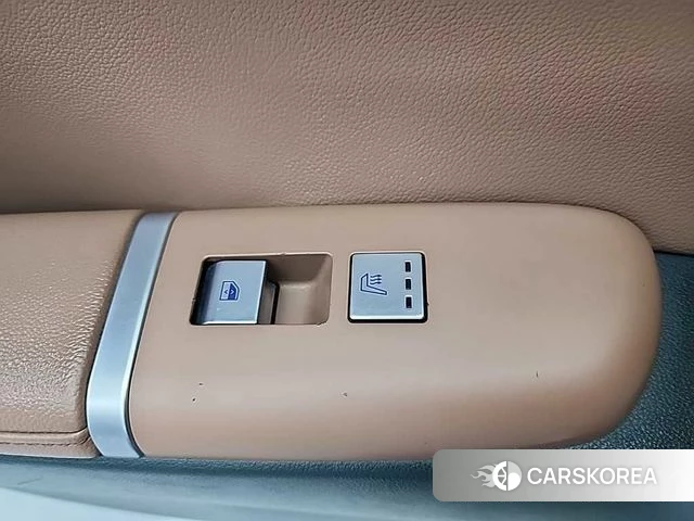 Hyundai Grandeur Hybrid (GN7) 2023 Белый из Кореи, фото 5