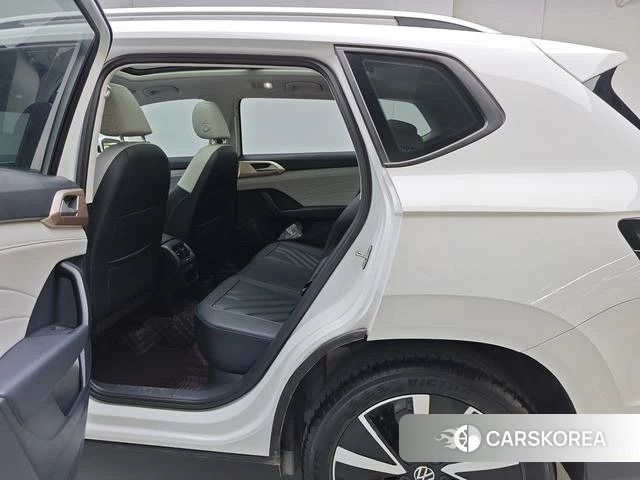 Volkswagen Tuyue 2024 Белый из Китая, фото 5