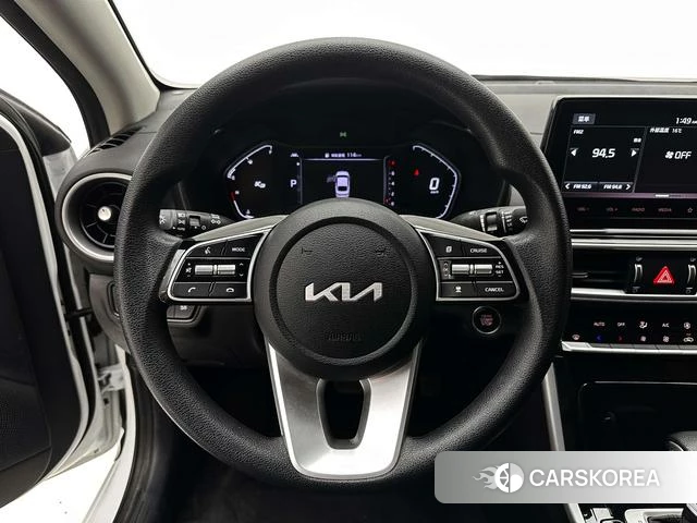 Kia K3 2021 Белый из Китая, фото 5