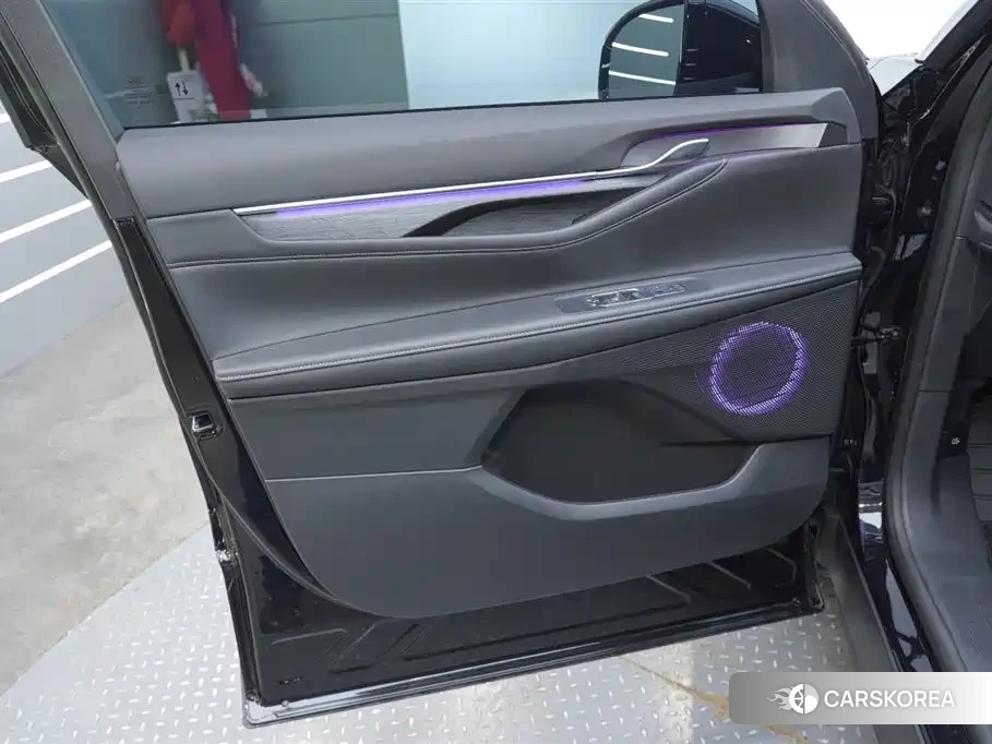 Ford Sharp World 2025 Черный из Китая, фото 5