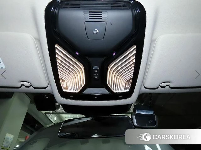 BMW 5 Series (G30) 2018 Серебристо-серый из Кореи, фото 5