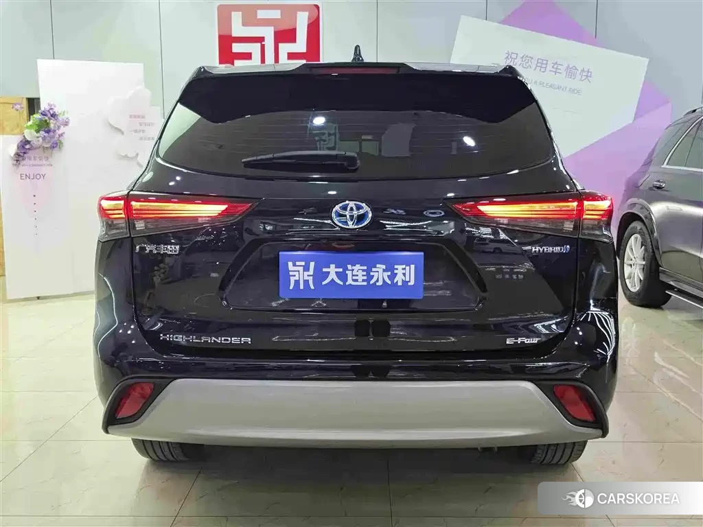 Toyota Highlander 2024 Черный из Китая, фото 5
