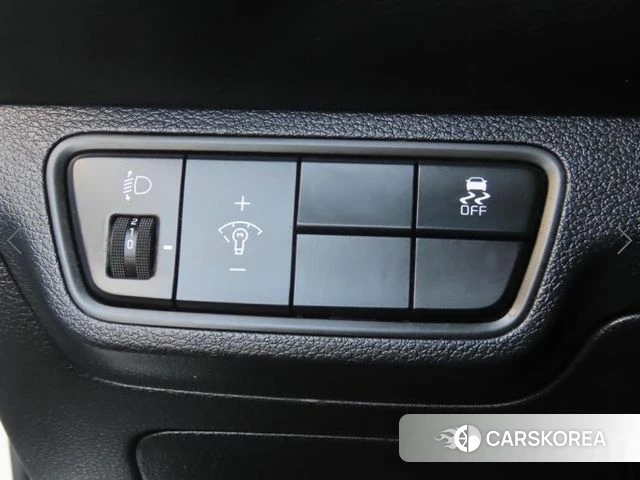 Kia The New K3 2nd generation 2021 Белый из Кореи, фото 5