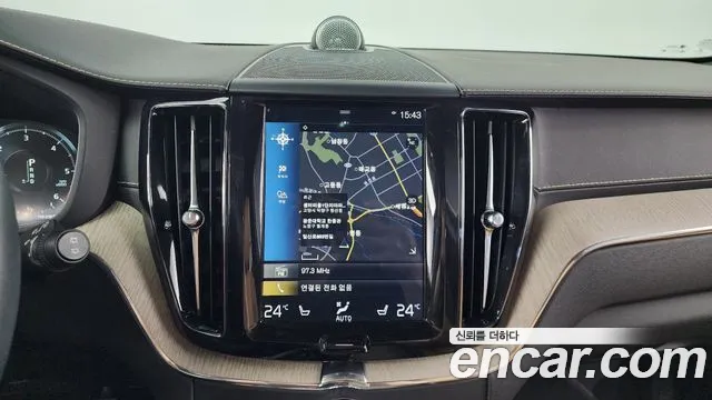 Volvo XC60 second Generation 2018 Серый из Кореи, фото 5