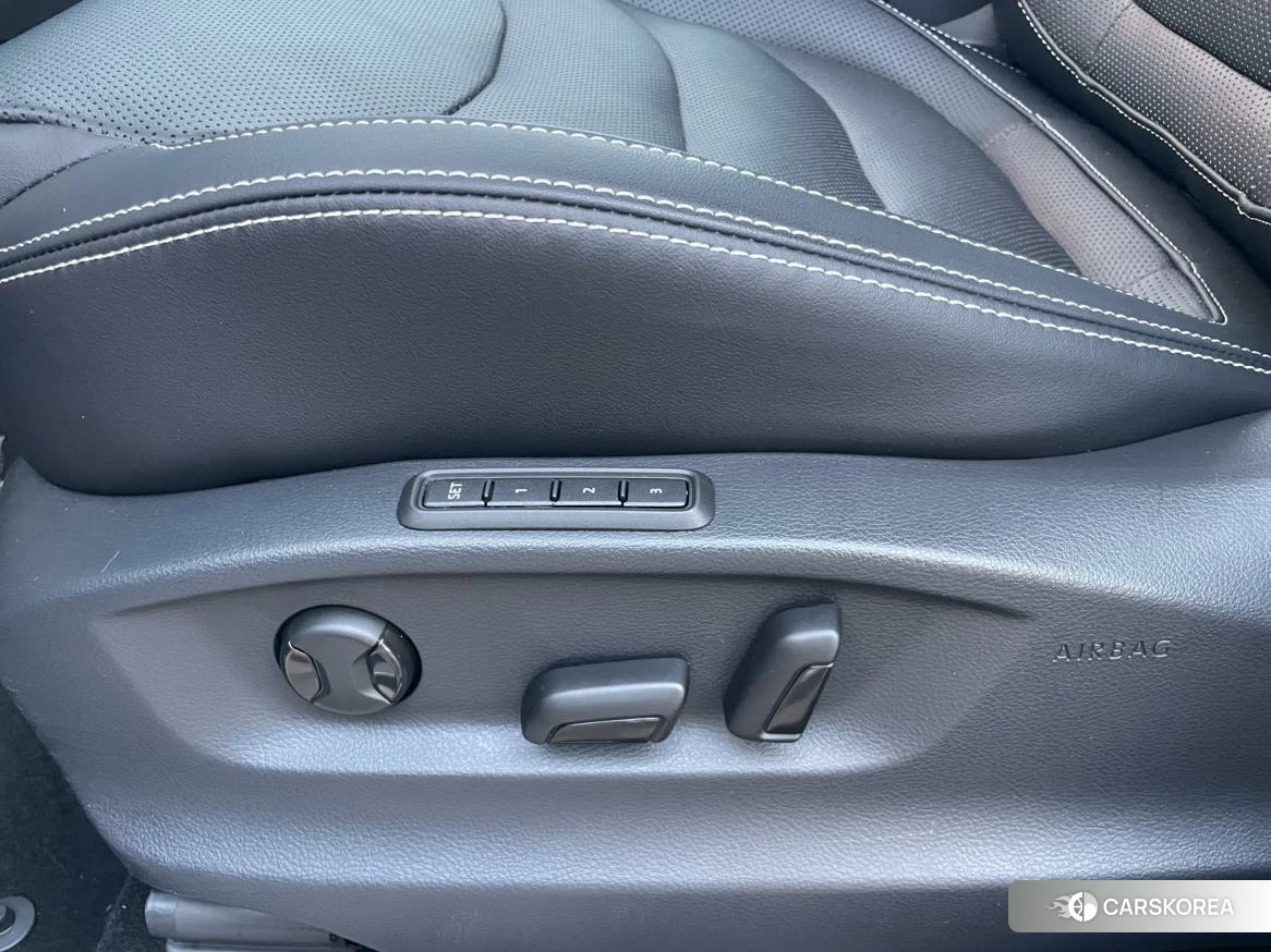Skoda Kodiak GT 2021 Красный из Китая, фото 5