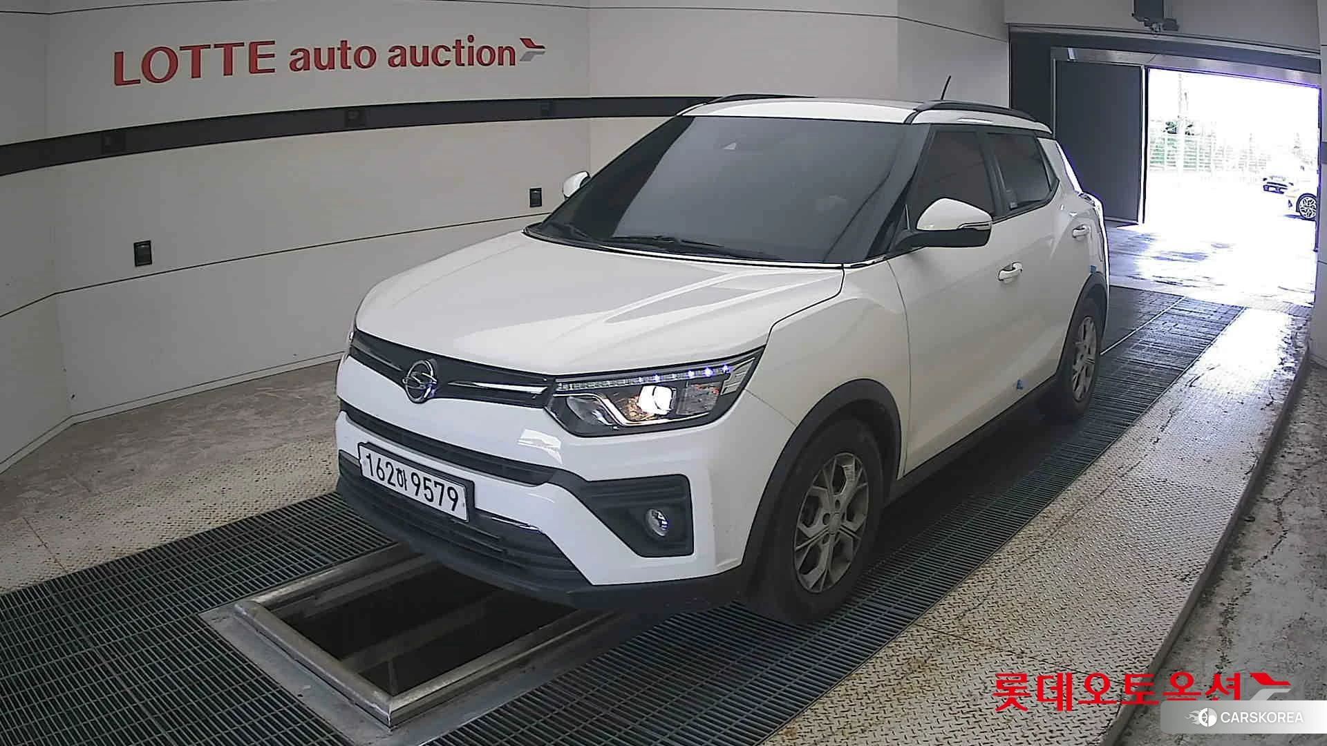 SsangYong Tivoli 2021 Grand White из Кореи, фото 5