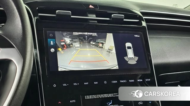 Hyundai Tucson (NX4) 2021 Серебряный из Кореи, фото 5