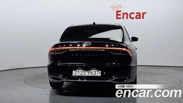 Hyundai The New Grandeur IG Hybrid id 2690316 из Кореи 5