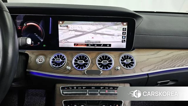 Mercedes-Benz E-Class W213 2021 Синий из Кореи, фото 5