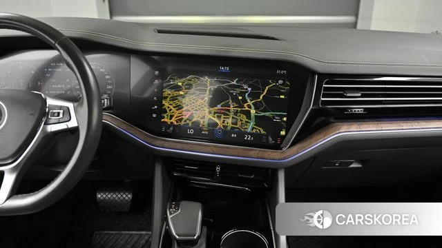 Volkswagen Touareg 3rd generation 2020 Черный из Кореи, фото 5