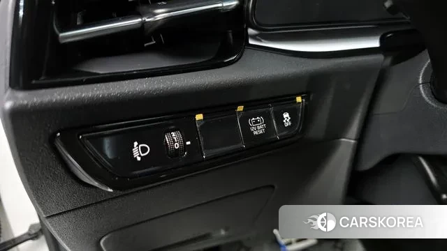 Kia Di Ol Nu Niro 2024 Белый из Кореи, фото 5