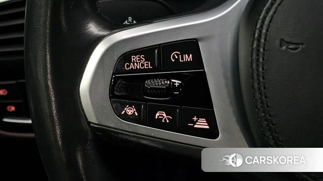 BMW 5 Series (G30) 2020 Белый из Кореи, фото 5