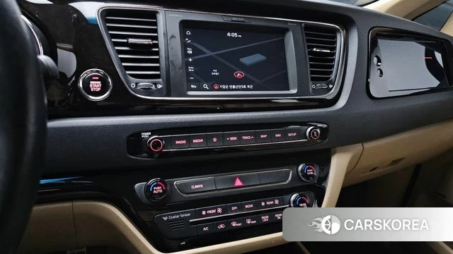 Kia The New Carnival 2018 Белый из Кореи, фото 5