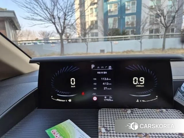 Hyundai Staria 2023 Серый из Кореи, фото 5