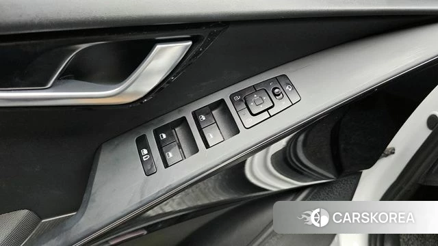 Kia Di Ol Nu Niro 2022 Белый из Кореи, фото 5