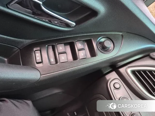 Chevrolet (GM Daewoo) The New Trax 2018 Серебряный из Кореи, фото 5