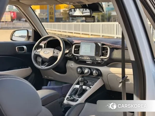 Hyundai Venue 2019 Белый из Кореи, фото 5