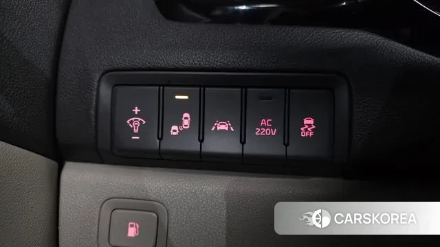 Kia All New Carnival 2018 Серебристо-серый из Кореи, фото 5