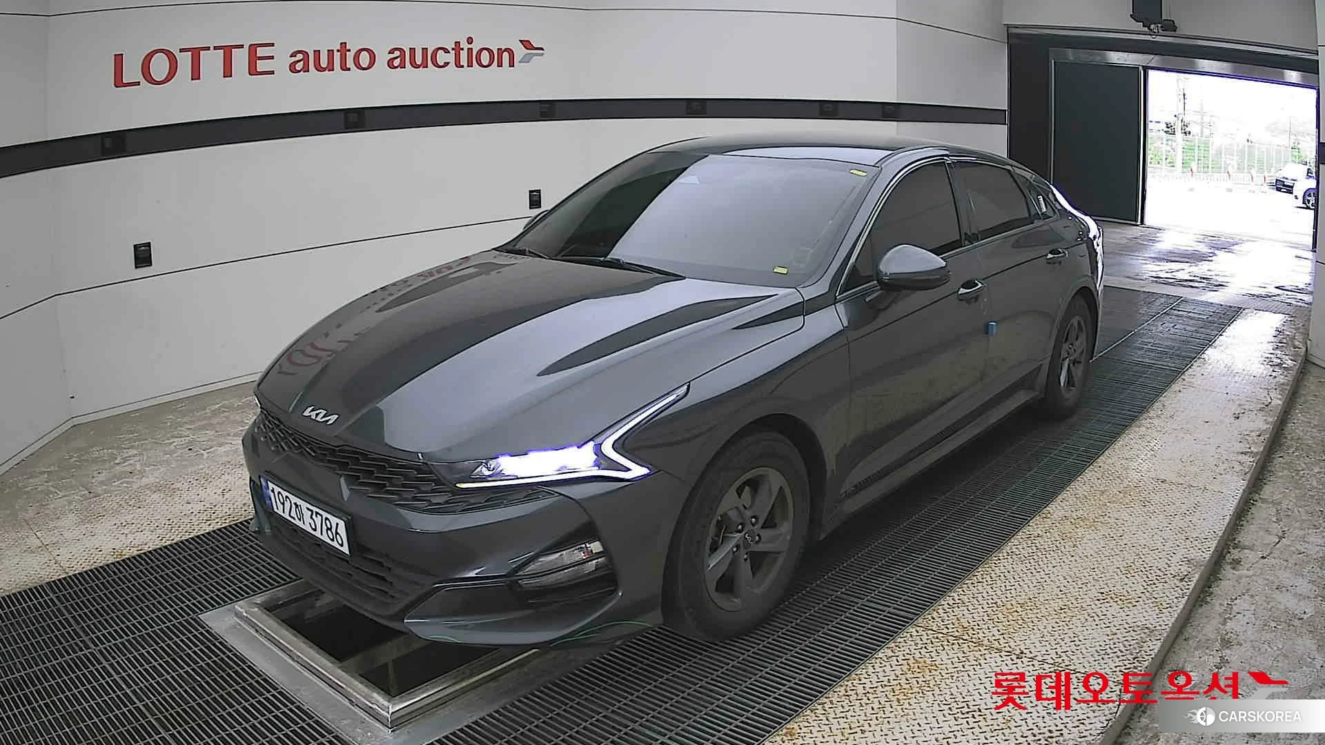 Kia K5 2023 Interstellagray из Кореи, фото 5