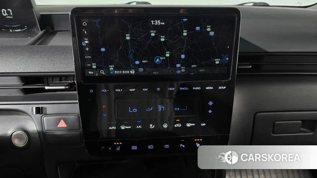 Hyundai Staria 2023 Белый из Кореи, фото 5