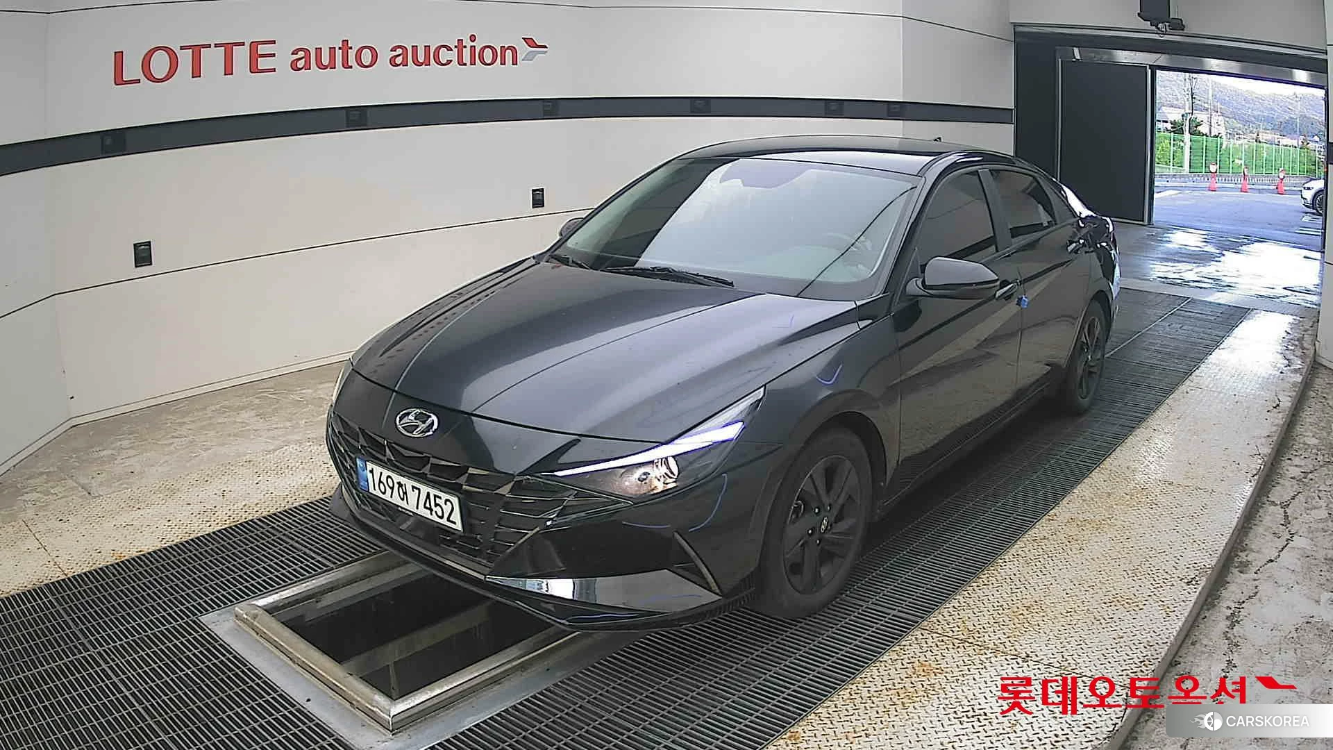 Hyundai Avante 2023 Phantom Black Pearl из Кореи, фото 5