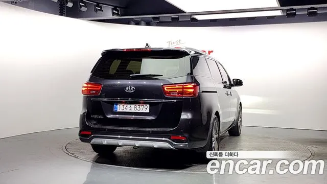 Kia The New Carnival id 2659471 из Кореи 5