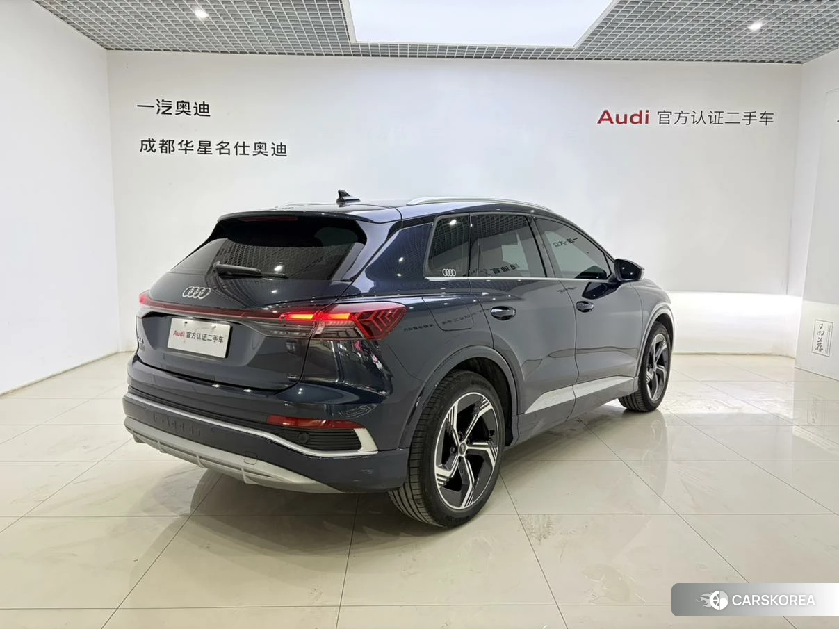 Audi Q4 e-tron 2023 Синий из Китая, фото 5