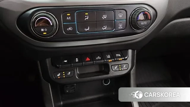 Chevrolet (GM Daewoo) Real New Colorado 2021 Красный из Кореи, фото 5