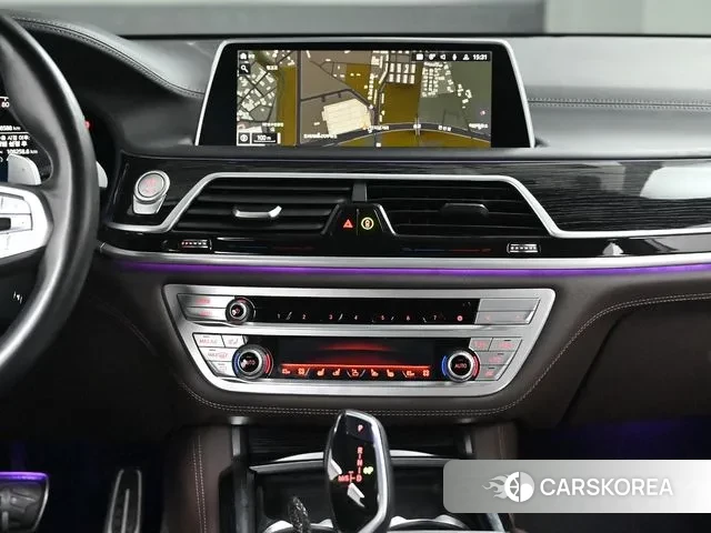 BMW 7 Series (G11) 2021 Цвет тростника из Кореи, фото 5