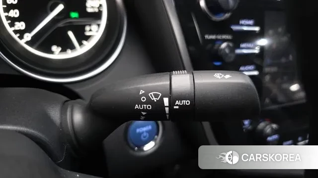 Toyota Camry (XV70) 2018 Песочный из Кореи, фото 5