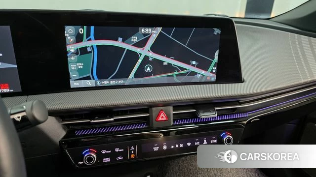 Kia EV6 2023 Серый из Кореи, фото 5