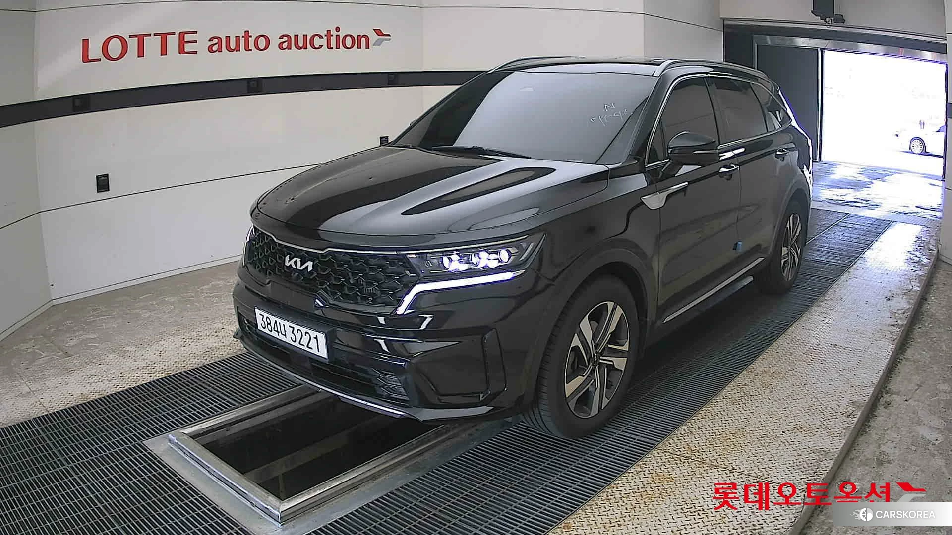 Kia Sorento Hybrid 2023 Черный из Кореи, фото 5