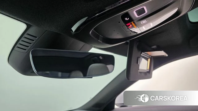 Polestar Polestar 2 2023 Светло-серебряный цвет из Кореи, фото 5