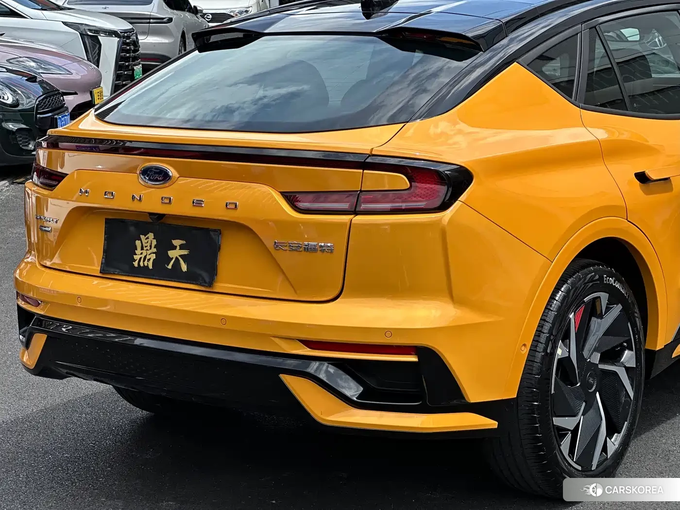 Ford Mondeo 2024 Yellow/orange из Китая, фото 5
