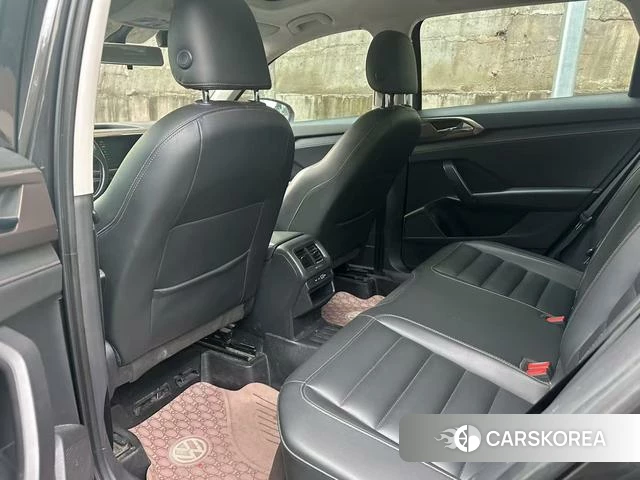 Volkswagen Tuyue 2021 Темно-серый из Китая, фото 5