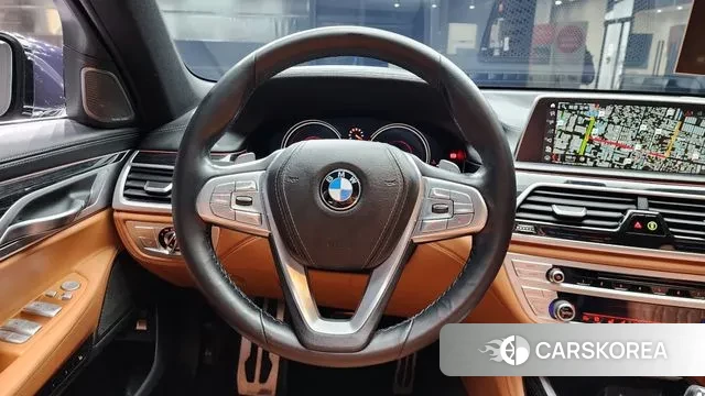 BMW 7 Series (G11) 2018 Черный из Кореи, фото 5