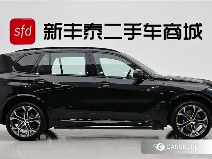 BMW X5 2026 Черный из Китая, фото 5