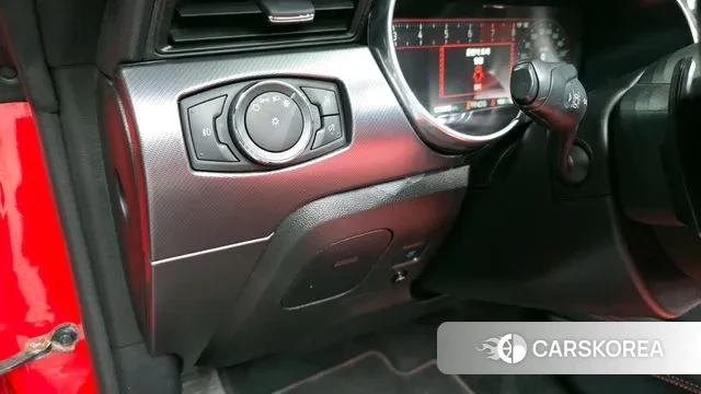 Ford Mustang 2021 Красный из Кореи, фото 5