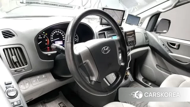 Hyundai The New Grand Starex 2018 Белый из Кореи, фото 5