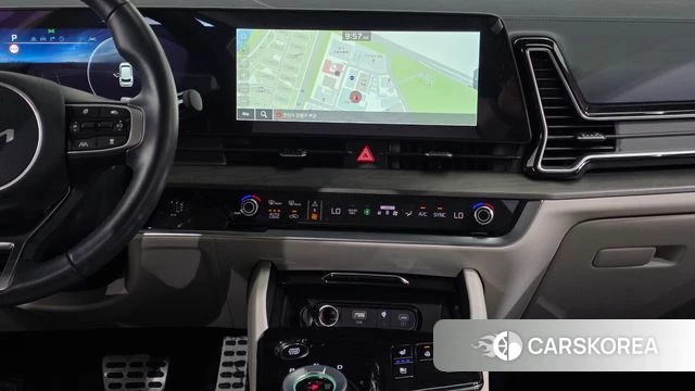 Kia Sportage 5th Generation Hybrid 2023 Белый из Кореи, фото 5